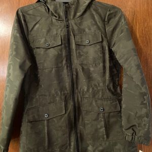 Brand new Micheal Kors jacket size Small